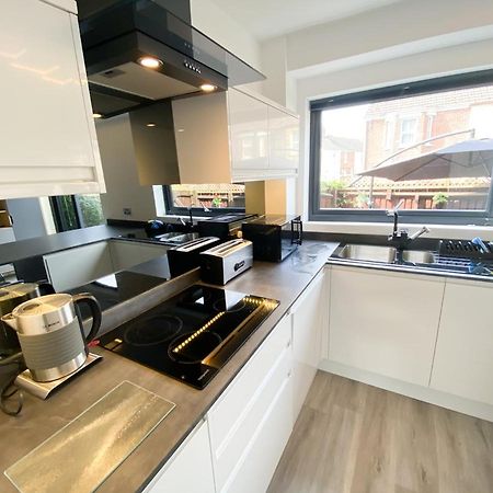 Harbourside House - Great Location - Parking - 2 En-Suites - Sleeps 5 Plus 1 Poole Extérieur photo