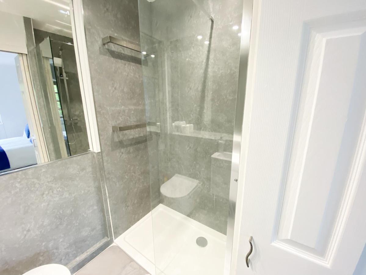 Harbourside House - Great Location - Parking - 2 En-Suites - Sleeps 5 Plus 1 Poole Extérieur photo