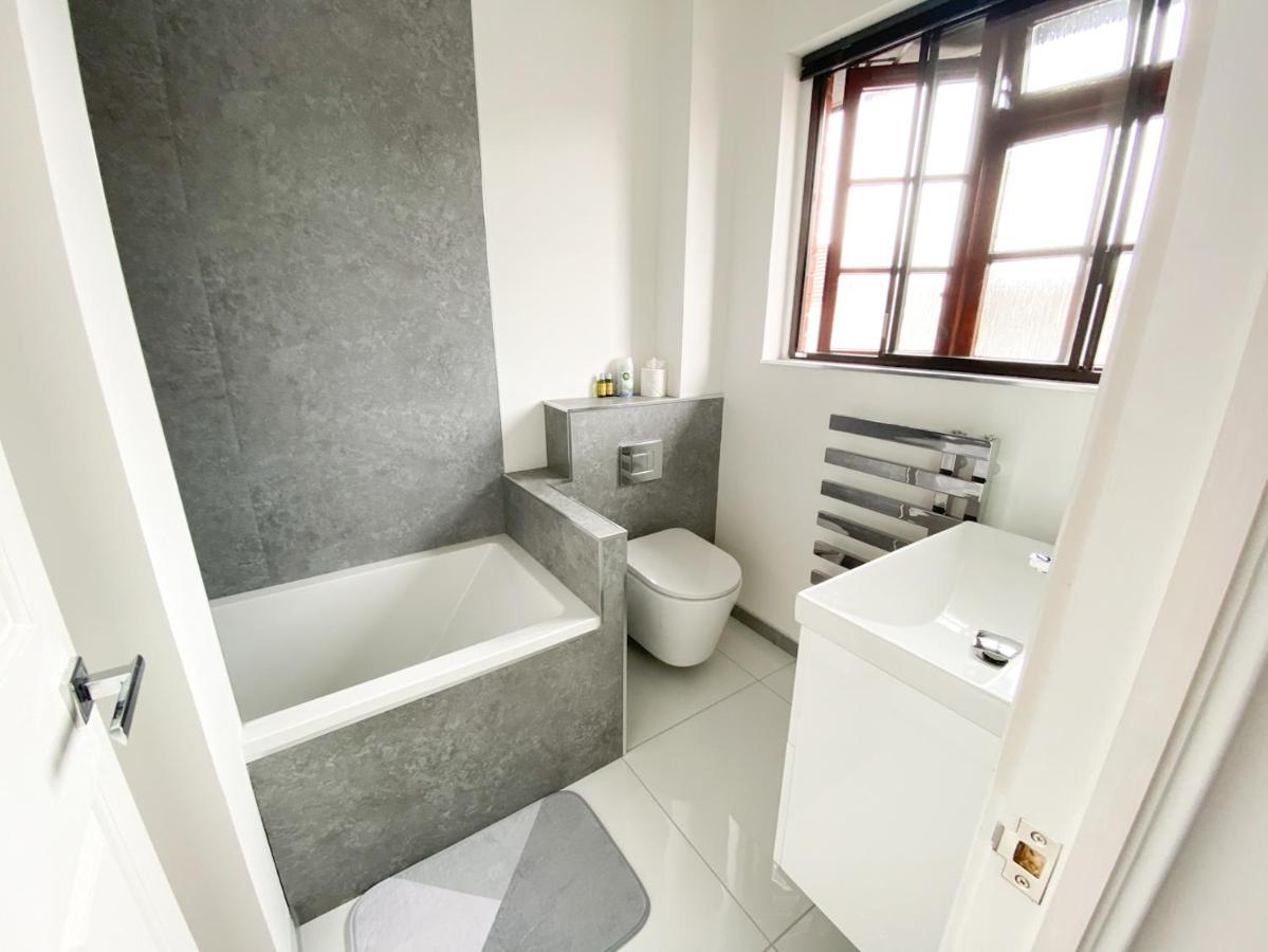 Harbourside House - Great Location - Parking - 2 En-Suites - Sleeps 5 Plus 1 Poole Extérieur photo