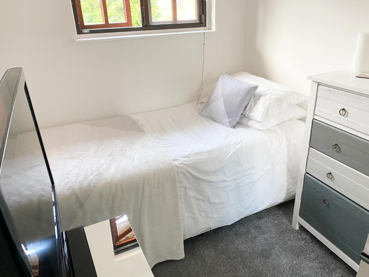 Harbourside House - Great Location - Parking - 2 En-Suites - Sleeps 5 Plus 1 Poole Extérieur photo