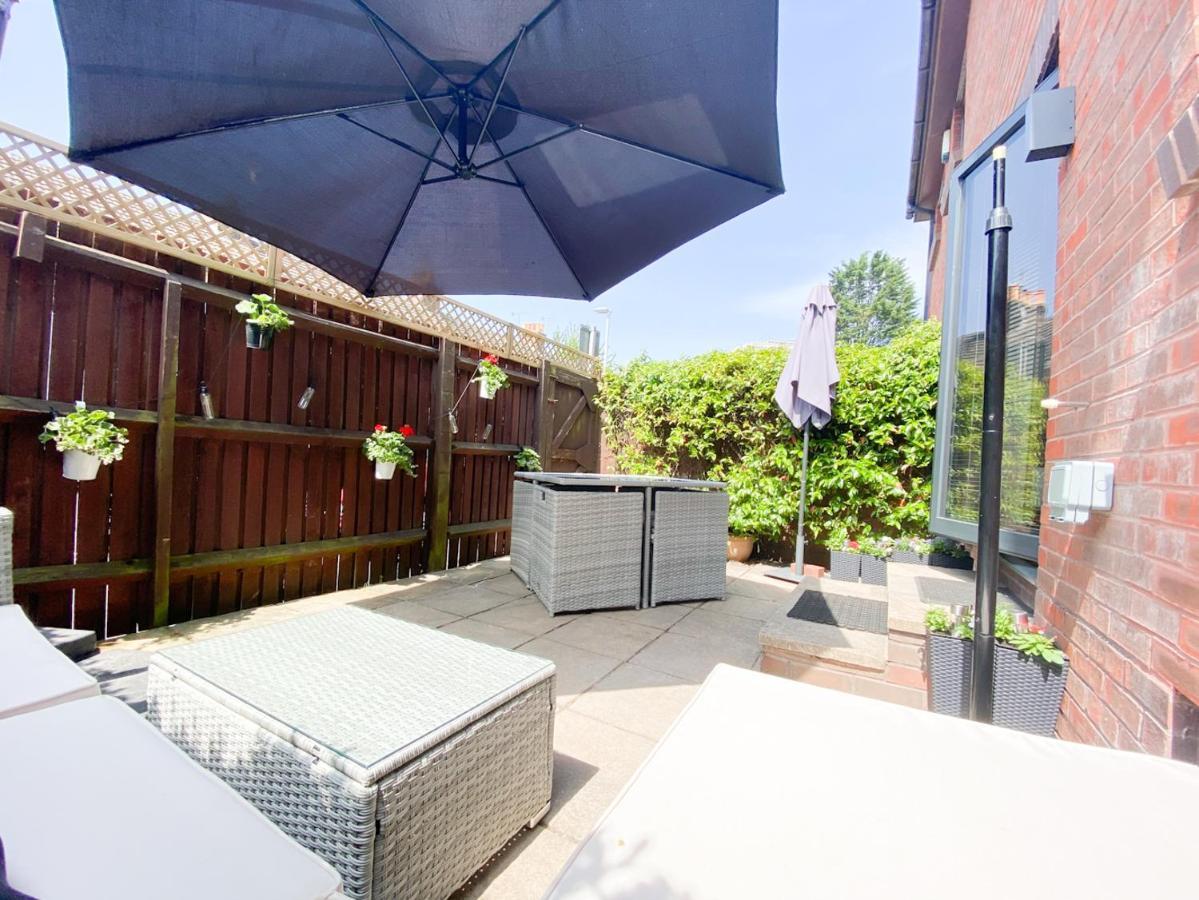 Harbourside House - Great Location - Parking - 2 En-Suites - Sleeps 5 Plus 1 Poole Extérieur photo
