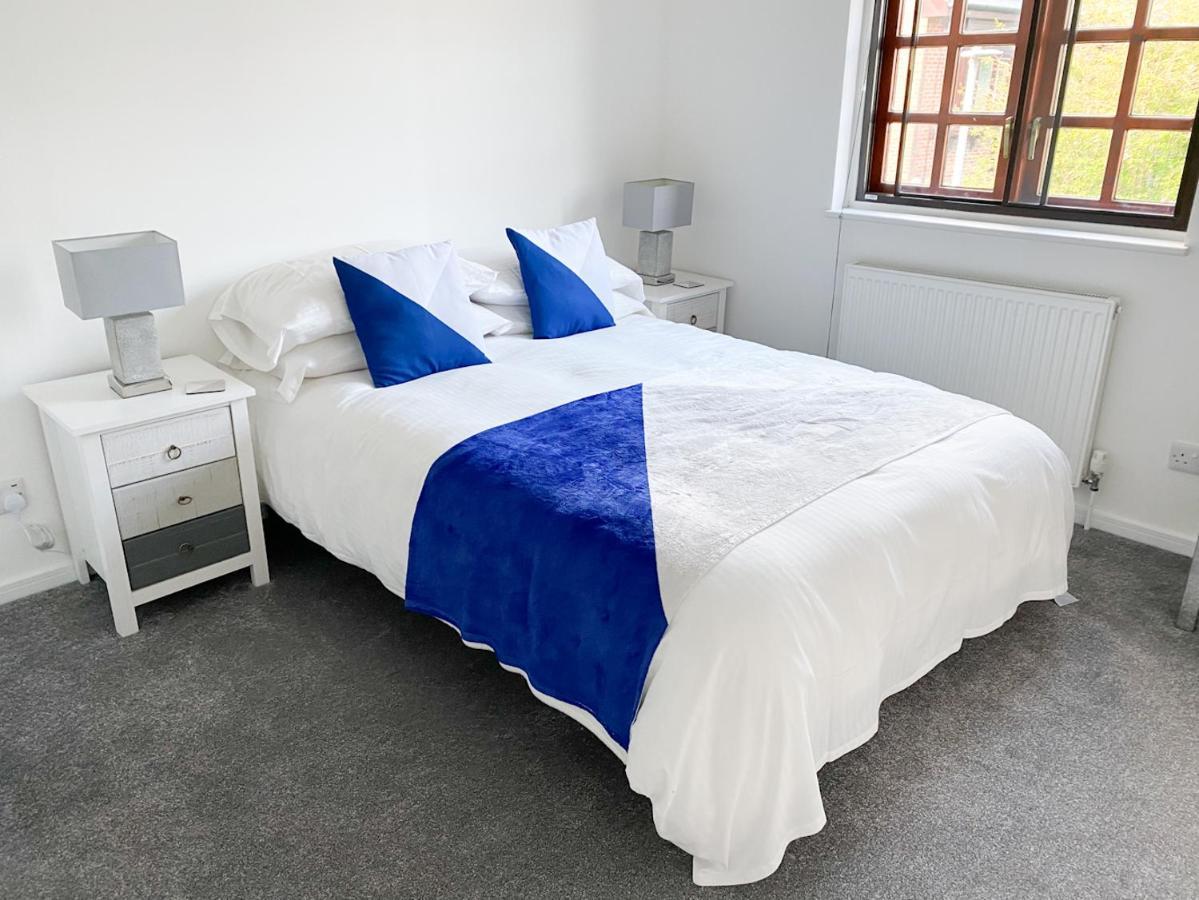 Harbourside House - Great Location - Parking - 2 En-Suites - Sleeps 5 Plus 1 Poole Extérieur photo